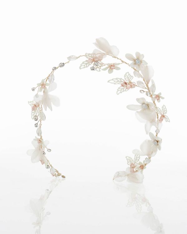 9LT14DIAD0P - Braut-Haarreif. Aus Stoffblumen mit passendem Strass.Modell MB Accessories. 1